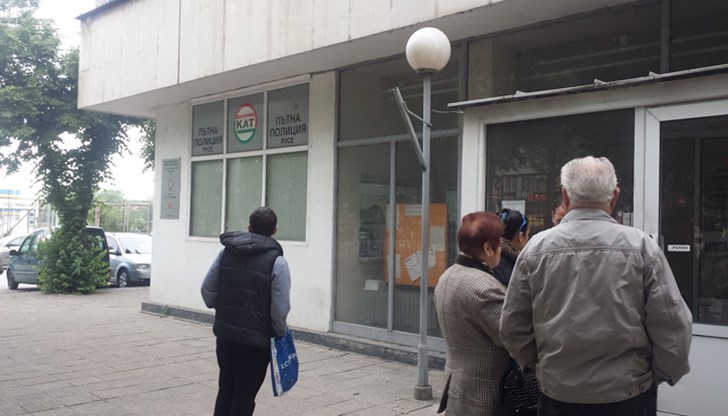 Липсата на ток блокира работата на сектор "Пътна полиция" Липсата на ток блокира работата на сектор "Пътна полиция"