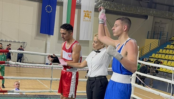 Състезателят на БК „Дунав“ – Русе ще се бори за злато в категория до 70 килограма Състезателят на БК „Дунав“ – Русе ще се бори за злато в категория до 70 килограма