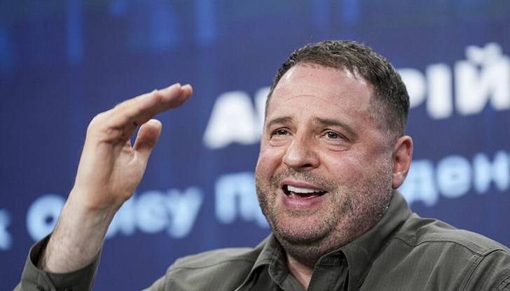 Най-близкият съветник на украинския президент е разследван за злоупотреби в "Енергоатом", а соченият за "мозък" на схемата Тимур Миндич е избягал в Израел