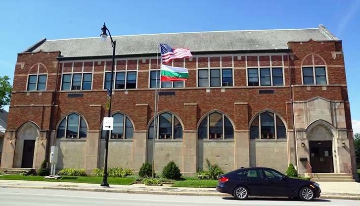 630 деца остават заложници на административен спор между Чикаго и София 630 деца остават заложници на административен спор между Чикаго и София