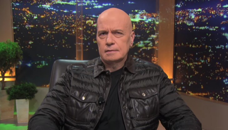 Трифонов отбеляза 25 години от старта на предаването си с видеоизявление Трифонов отбеляза 25 години от старта на предаването си с видеоизявление