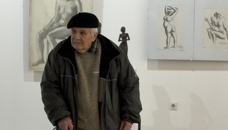 90-годишният доайен на русенската скулптура представи непоказвани досега скици и пластики в Художествената галерия