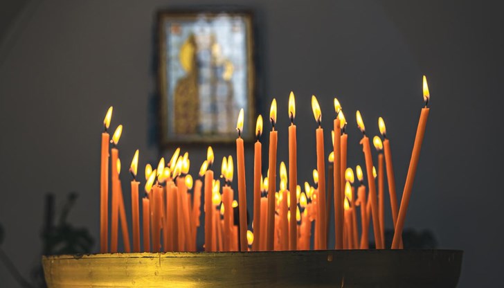 Вярващите почитат паметта на свети Йоаникий Велики Вярващите почитат паметта на свети Йоаникий Велики