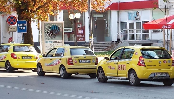 Полицията разследва посегателството като вандализъм със щети около 500 лева