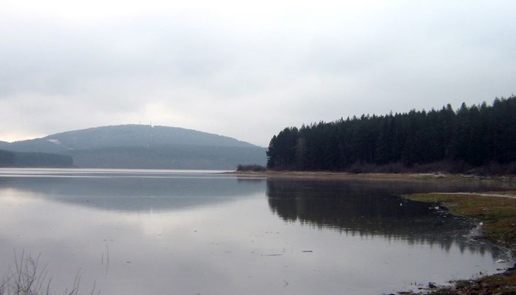 Росен Желязков разпореди денонощно наблюдение на река Струма заради обилните валежи