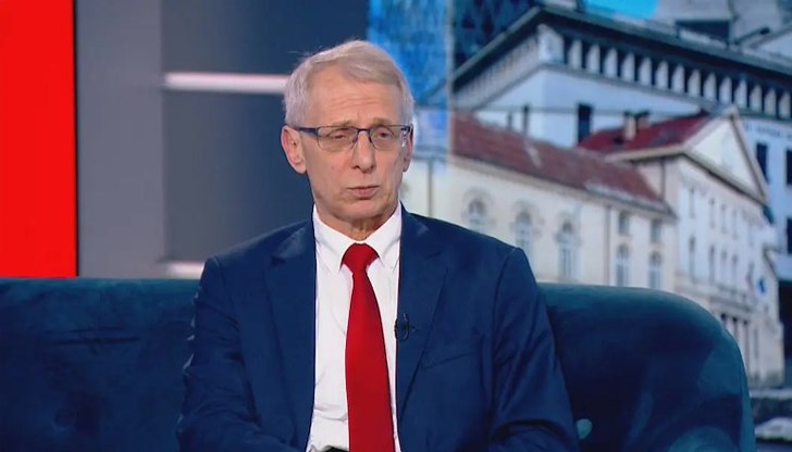 Заместник-председателят на ПП-ДБ критикува и действията на управляващите по казуса "Лукойл"