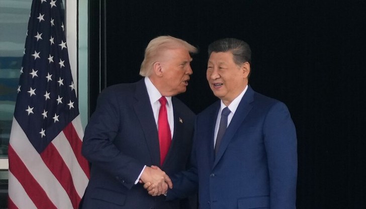 Лидерите на САЩ и Китай обсъдиха войната в Украйна, статута на Тайван и нова сделка за фермерите Лидерите на САЩ и Китай обсъдиха войната в Украйна, статута на Тайван и нова сделка за фермерите