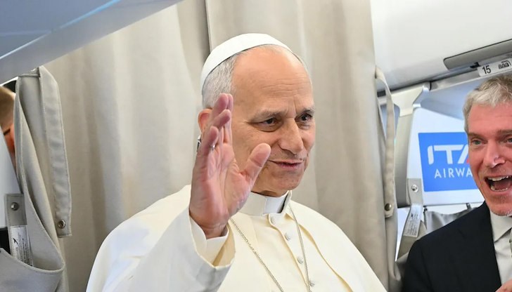 Светият отец потвърди позицията на Ватикана по време на полет от Истанбул до Бейрут Светият отец потвърди позицията на Ватикана по време на полет от Истанбул до Бейрут