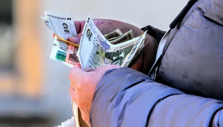 Институтът предлага служебна актуализация от 1 април или по заявление Институтът предлага служебна актуализация от 1 април или по заявление