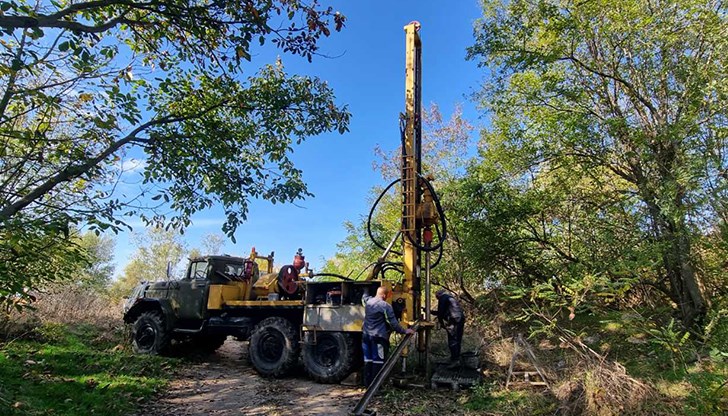 Драгомир Драганов инспектира дейностите, които трябва да спрат ерозията