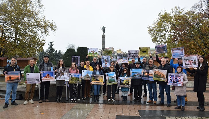 Семинар с Бони Бонев събра 130 участници, а победителите в конкурса "Обичаме Русе" получиха наградите си