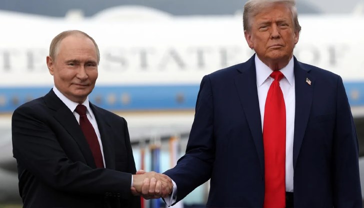 Бившият дипломат Стефан Тафров разкри скандални връзки между екипа на новия президент на САЩ и Кремъл Бившият дипломат Стефан Тафров разкри скандални връзки между екипа на новия президент на САЩ и Кремъл