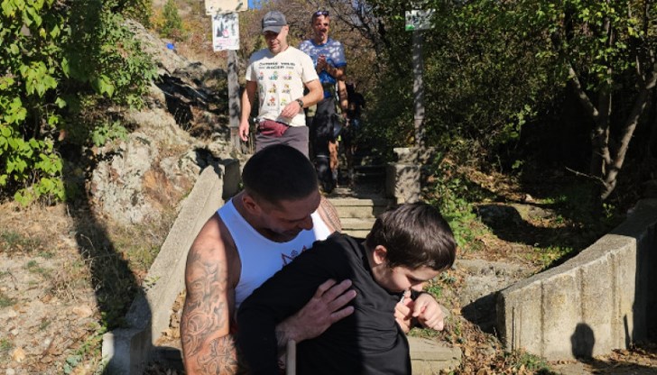 Милен Шидеров от Сливен събира средства за диагностика на 9-годишния Габриел в Турция