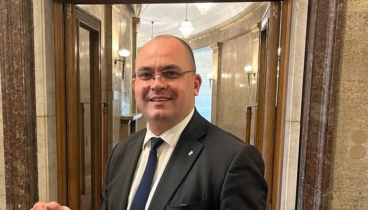 Депутатът от Русе попита министъра на транспорта какви мерки ще предприеме ведомството по казуса