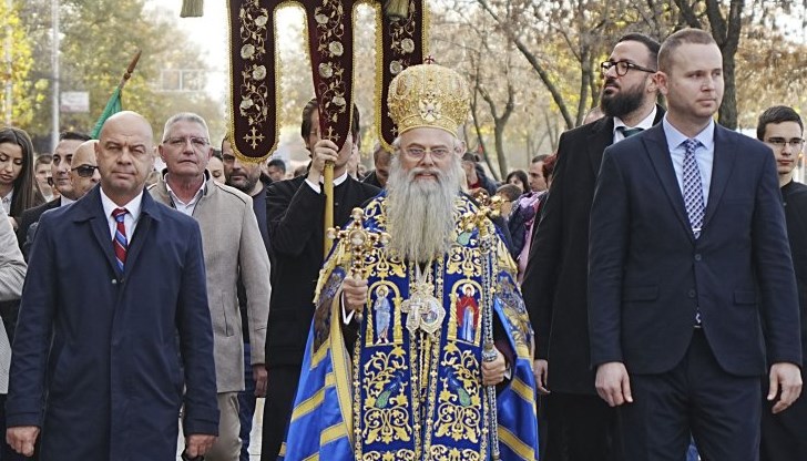 Вярващите се поклониха пред копие на иконата "Света Богородица Йерусалимска"