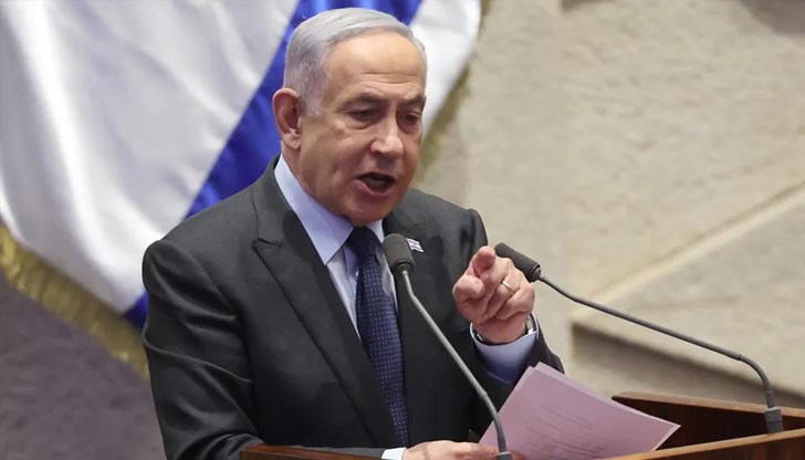 Изявлението му идва след натиск от крайната десница в коалицията Изявлението му идва след натиск от крайната десница в коалицията