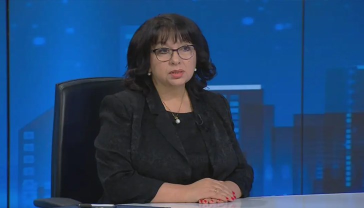 Финансовият министър заяви, че рамката отразява политическата нестабилност от 2021-ва година насам Финансовият министър заяви, че рамката отразява политическата нестабилност от 2021-ва година насам