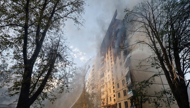 Пожари в електроцентрали в Белгород, Курск и Воронеж след атаки срещу енергийната инфраструктура Пожари в електроцентрали в Белгород, Курск и Воронеж след атаки срещу енергийната инфраструктура