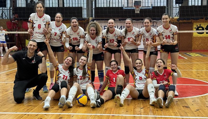 ВК "Любо Ганев – Автосвят" надделя над "Спартак" – Варна с 3:2 гейма в първия си домакински мач