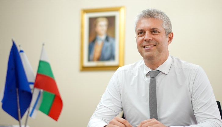 Кметът на Варна ще посрещне протестиращи срещу бюджета на стълбите на общината Кметът на Варна ще посрещне протестиращи срещу бюджета на стълбите на общината