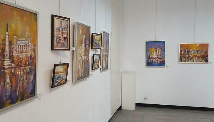 Над 40 творби от абстракция до конкретна живопис ще бъдат изложени до 19 ноември