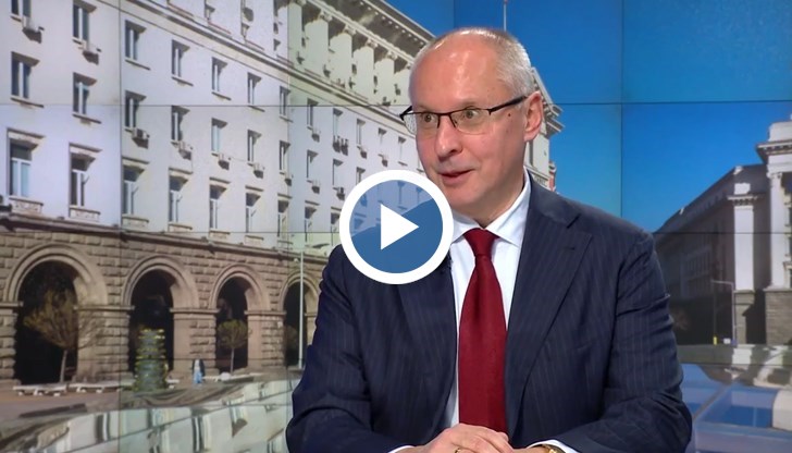 Бившият премиер: Партиите помпат дефицити и трупат нов дълг