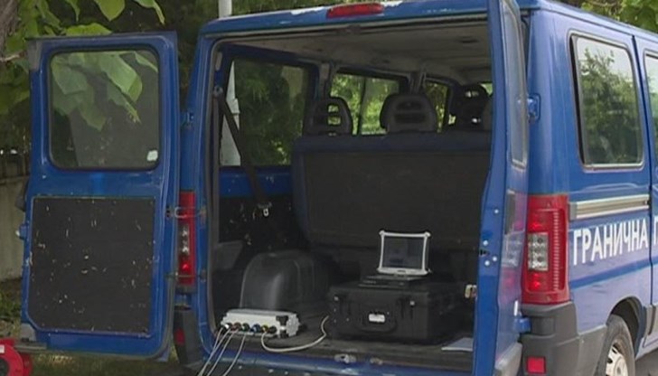 Нелегалните бежанци са пътували скрити в камион за Гърция