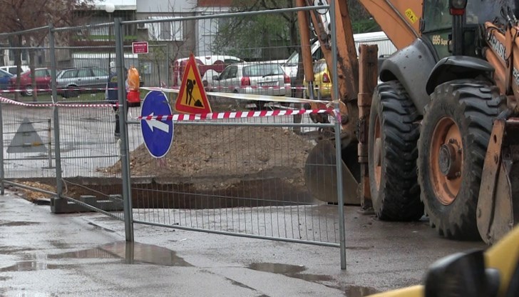 Забавяне в процедурите и аварии на "Топлофикация" налагат промяна в договора с "Инвестбанк" до май 2026 година Забавяне в процедурите и аварии на "Топлофикация" налагат промяна в договора с "Инвестбанк" до май 2026 година
