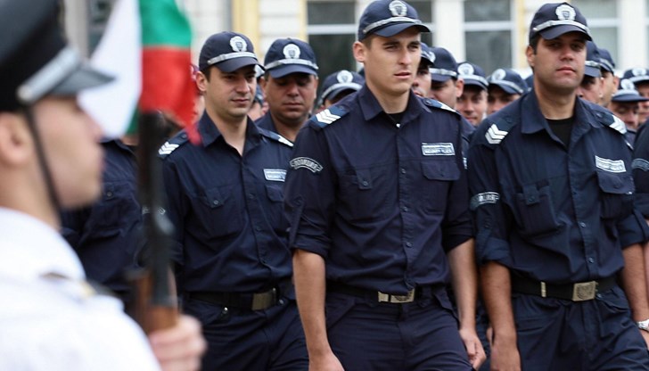 Увеличението е двуцифрено, но експерти са скептични за реформи