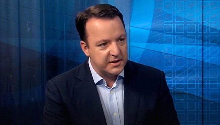 Александър Николоски отхвърля промени в конституцията под "български диктат" Александър Николоски отхвърля промени в конституцията под "български диктат"