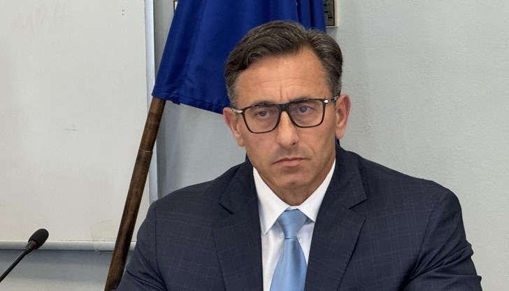 Новият специален управител обеща пълна прозрачност и спазване на санкциите Новият специален управител обеща пълна прозрачност и спазване на санкциите