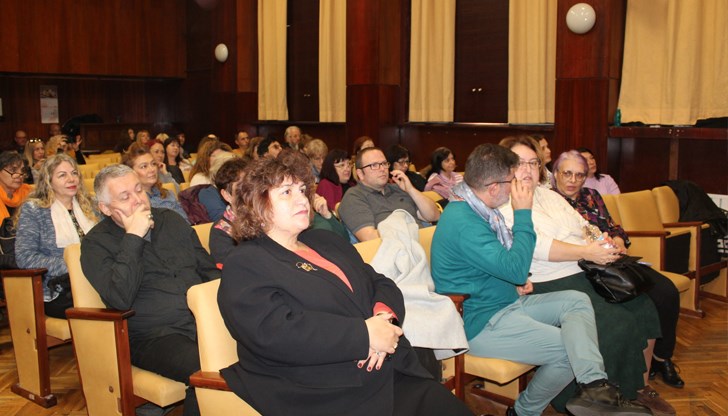 Началникът на РУО - Русе взе участие в конференцията