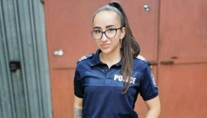 Tя e престъпник под пагон. Незабавна оставка за този прокурор - предател на обществото Tя e престъпник под пагон. Незабавна оставка за този прокурор - предател на обществото