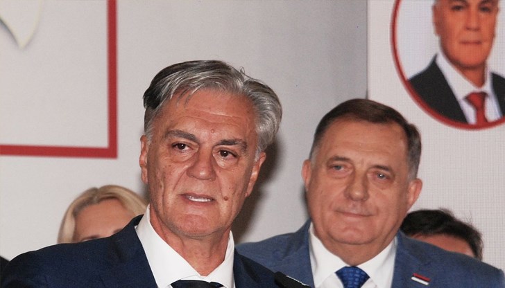 Опозицията отхвърля резултатите и настоява за повторно преброяване в три ключови града Опозицията отхвърля резултатите и настоява за повторно преброяване в три ключови града