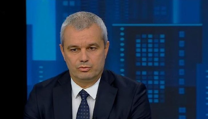 ЕС е мишката в играта между големите котки, заяви лидерът на "Възраждане" ЕС е мишката в играта между големите котки, заяви лидерът на "Възраждане"