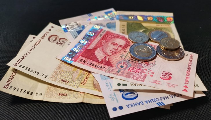 Официални данни на НСИ показват драстично обезценяване на парите