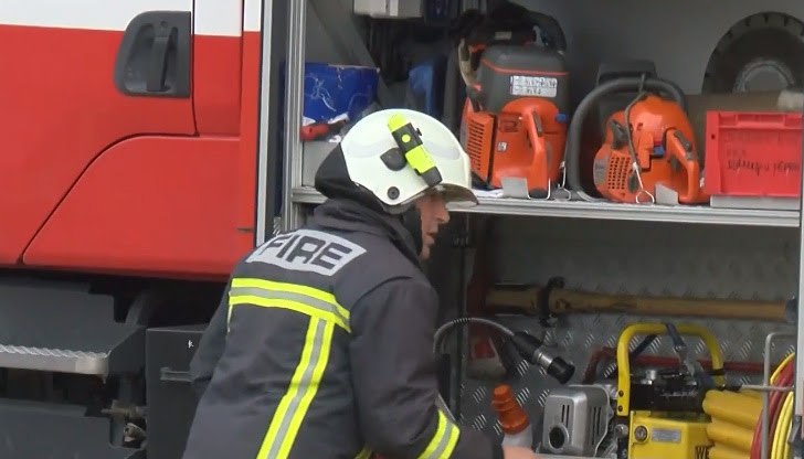 73-годишната шофьорка е в болница с множество травми след удар