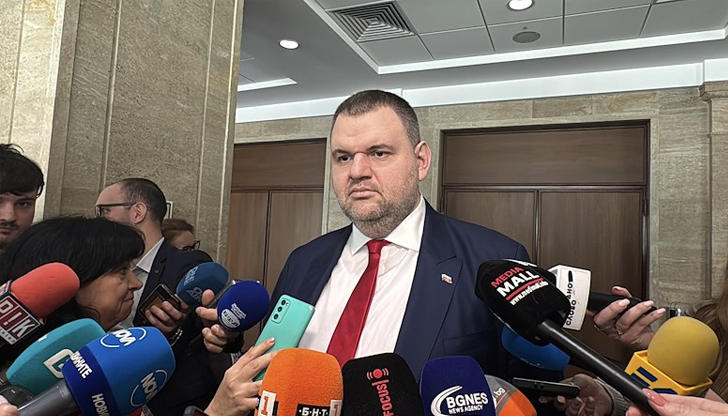 Лидерът на ДПС – Ново начало отговори остро на ПП-ДБ