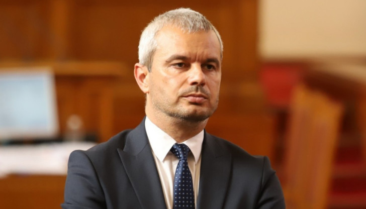 Лидерът на Възраждане определи еврото като пирамида, която ще рухне