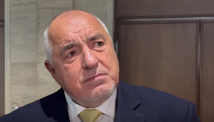 Решетките на Кирил Петков възстановиха силата на ГЕРБПротестите срещу арестите