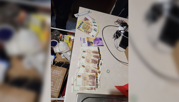 Дилъри удариха две патрулки при опит за бягство в квартал