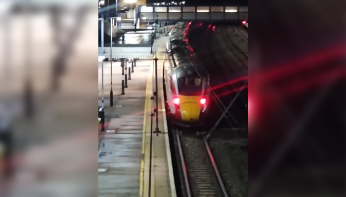 Пътници панически са се криели в тоалетнитеДевет души са с