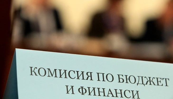 Проф. Огнян Герджиков и Милен Велчев поведоха фронт срещу държавните