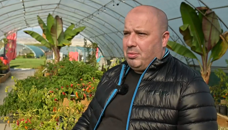 Николай Филипов яде чушки, които не са за нормални хораНиколай