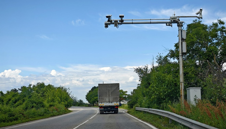 МВР ще получава снимки от камерите за налагане на глобиКамерите