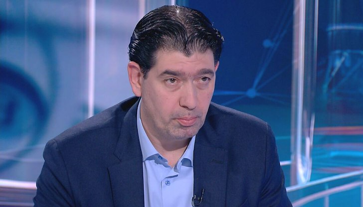 Според общинския съветник от БСП интервалите на градския транспорт достигат