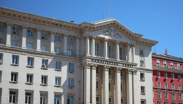 Правителството ще гласува законите за Бюджет 2026 без обсъждане със