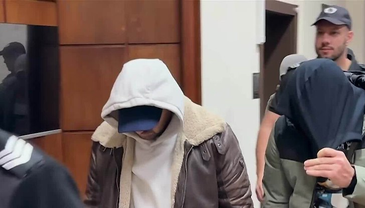 Четиримата обвиняеми в източване на 7 тона дизел от тръбопровод