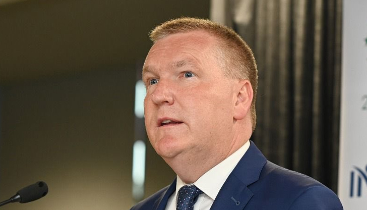 Отчетени са стъпки, но има пропуски при почтеността на висшите