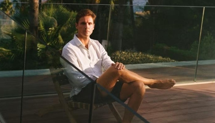 Кристофър Епингер използва вратички в санкциите и схеми в Дубай30-годишният